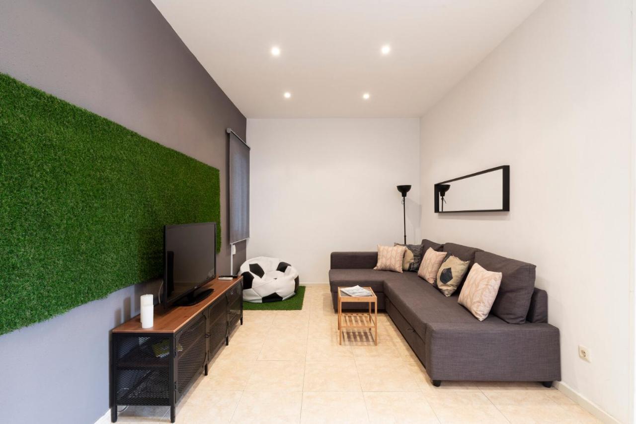 The Camp Nou Fcb Apartment Барселона Екстер'єр фото
