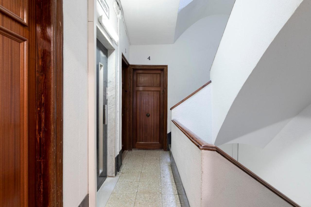 The Camp Nou Fcb Apartment Барселона Екстер'єр фото